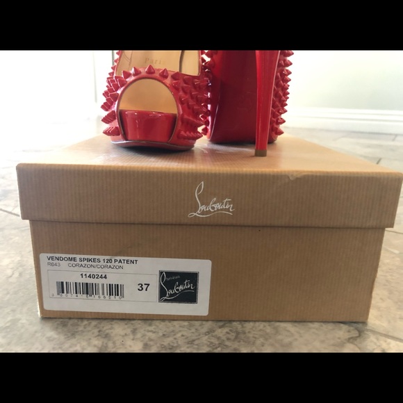 Louboutin size 37 red spiked heels - Picture 3 of 6